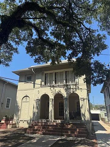 2834 Palmer Ave