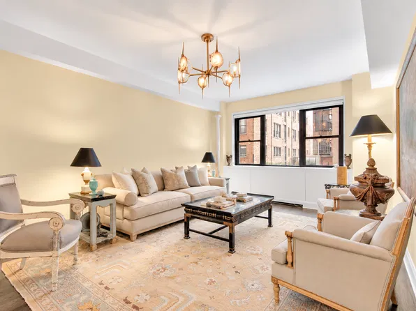 165 East 72nd Street image 1 of 14