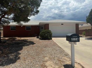 2116 Oregon Ave, Alamogordo, NM 88310