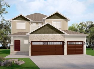 1050 Ashley Dr W, West Fargo, ND 58078