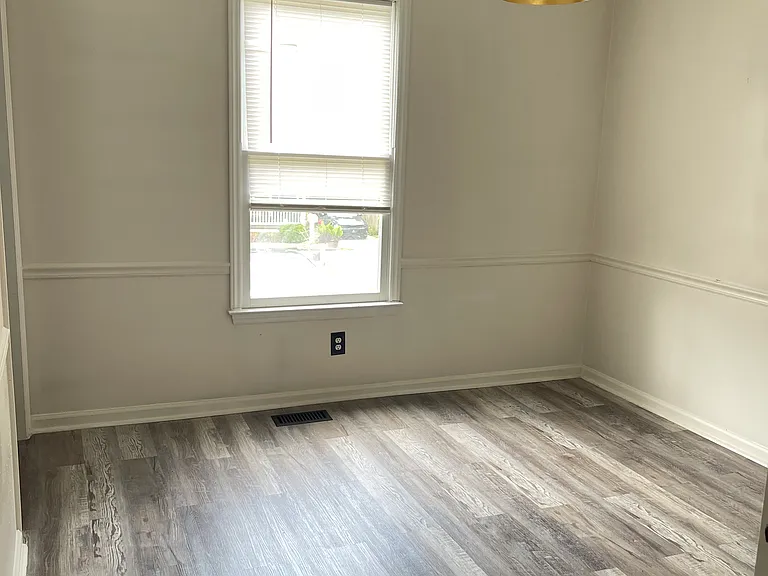 4312 Whisperwood Dr — Photo 3