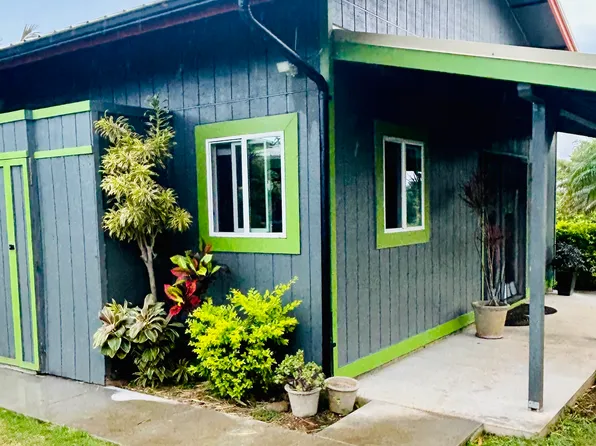 944 Kokomo Rd #A, Haiku, HI 96708
