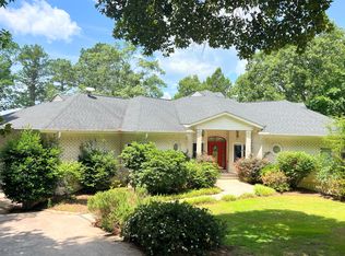 1276 Laurel Cir, Vass, NC 28394