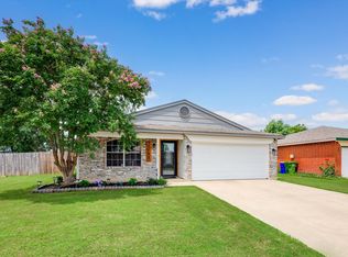 7701 Kelly Lynn Ln, Watauga, TX 76148