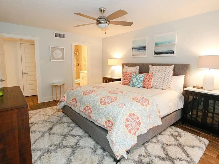 104 Cove E #107 — Photo 8