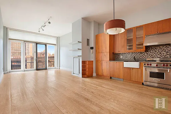 Rented by Halstead Real Estate | media 19