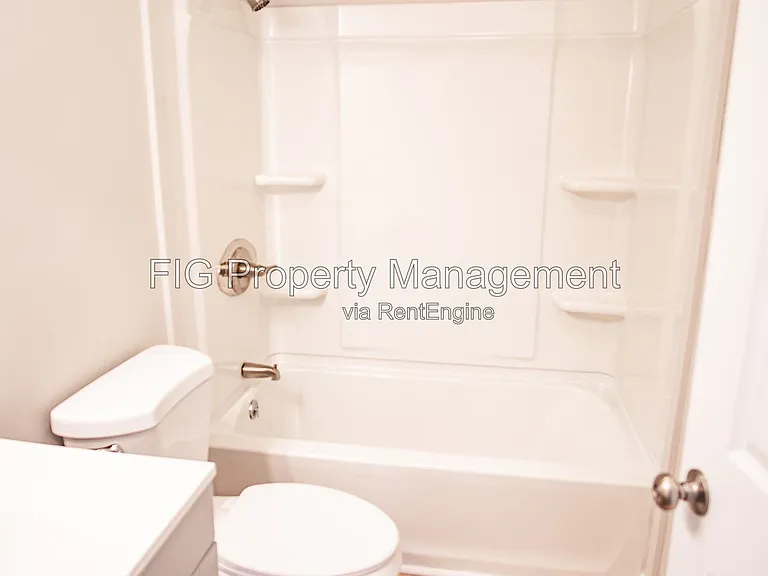 607 Hillview Rd — Photo 7