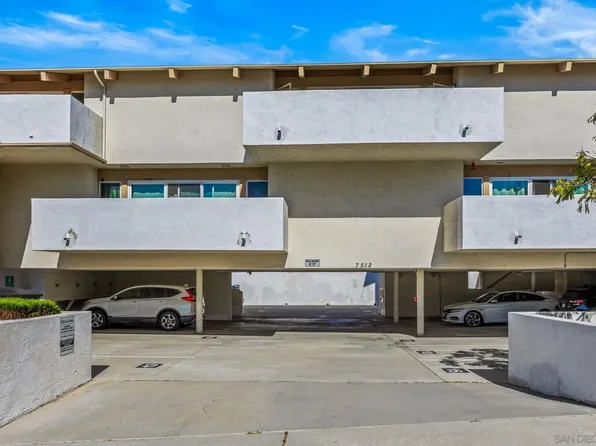 7512 Viejo Castilla Way Unit 17, Carlsbad, CA 92009