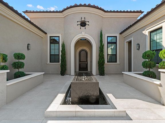 3rd image of 6195 Summit Crest Cir