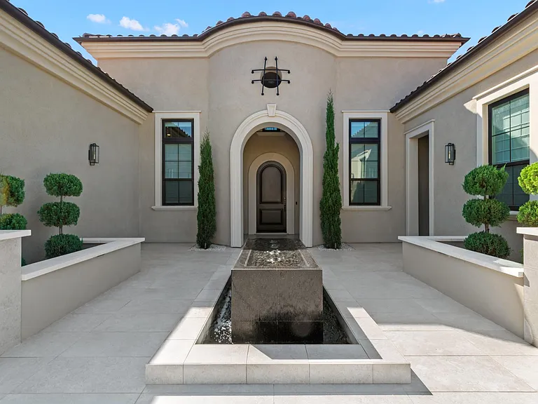 6195 Summit Crest Cir — Photo 3