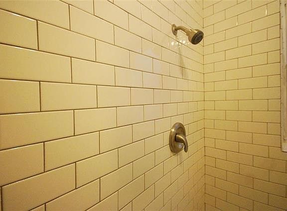 4th image of 2039 Maury Ave APT 1N