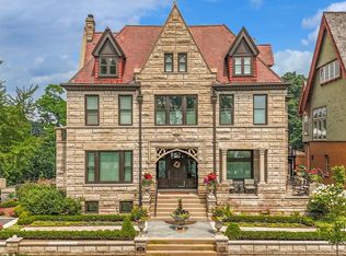 2006 East Lafayette PLACE, Milwaukee, WI
