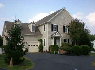 404 W Market St, Leesburg, VA 20176