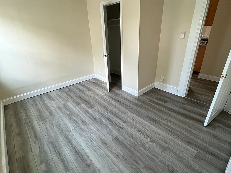 55 Putnam St #2 — Photo 3