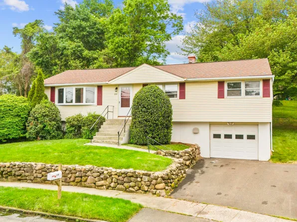 110 Hesse Road, Hamden, CT 06517