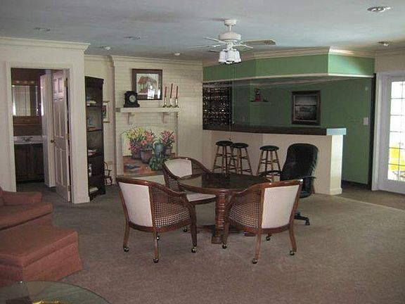 5th image of 1293 Brentwood Dr