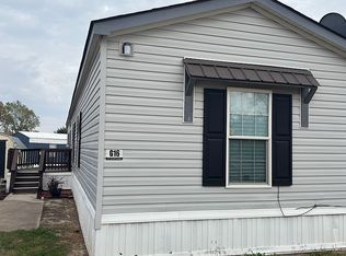 2390 W Moore Ave Trailer G16, Terrell, TX