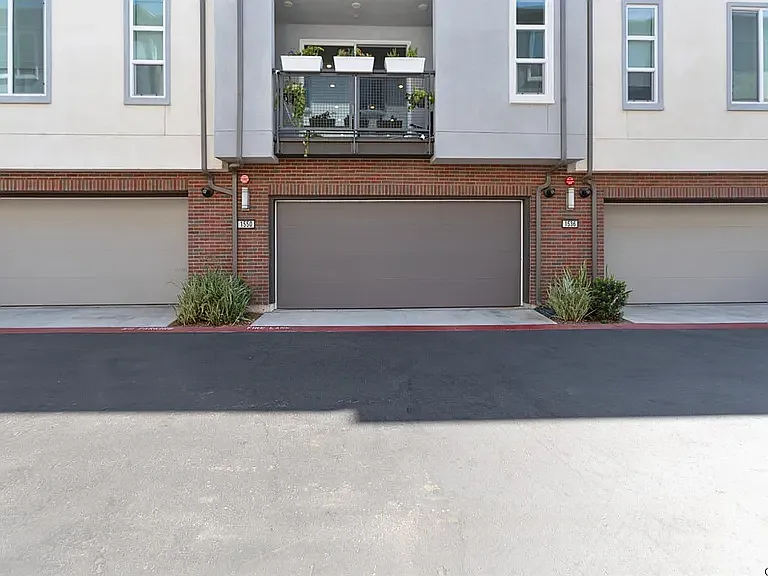 4 bed, 1880 sqft, $4,200 — Photo 4