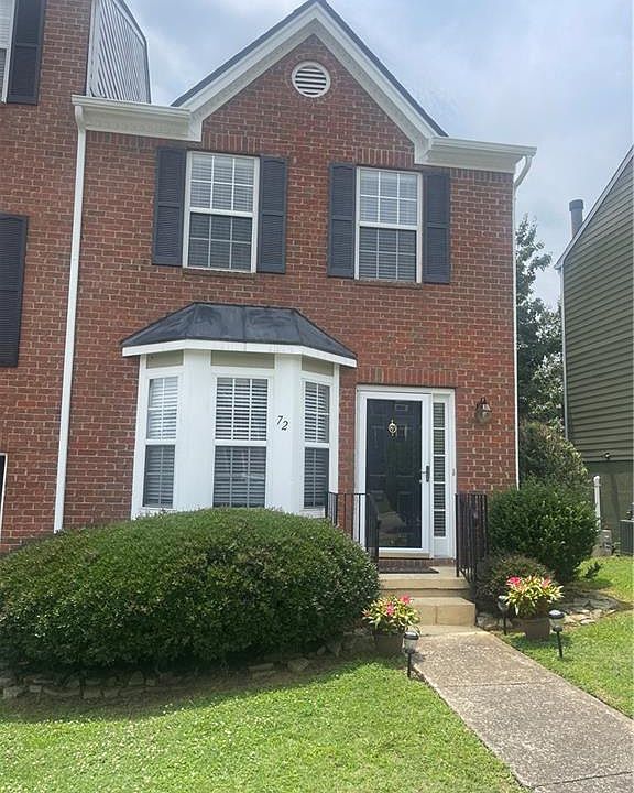 1st image of 72 Barrington Pl