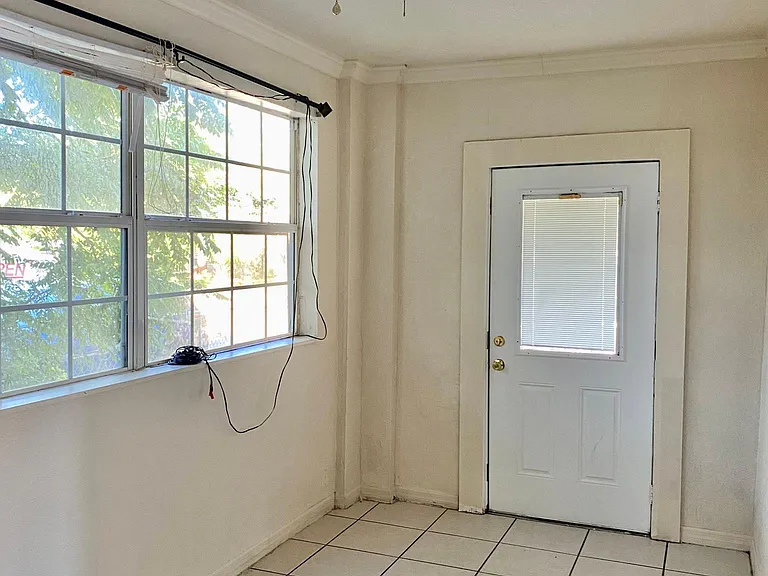 2114 Spring Park Rd — Photo 49