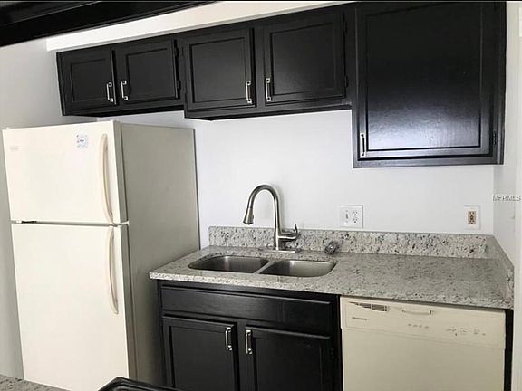 4th image of 4615 Cason Cove Dr APT 817