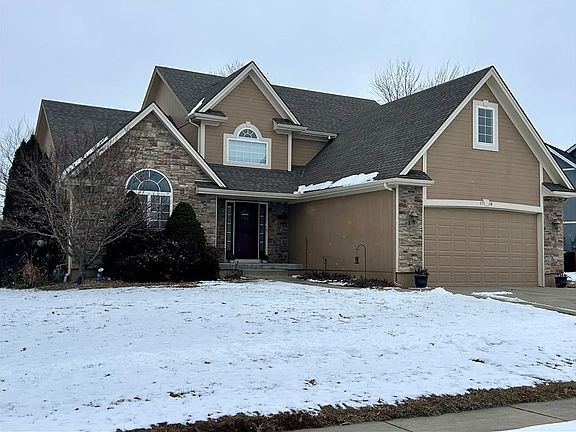2nd image of 1710 Rockwater Ln