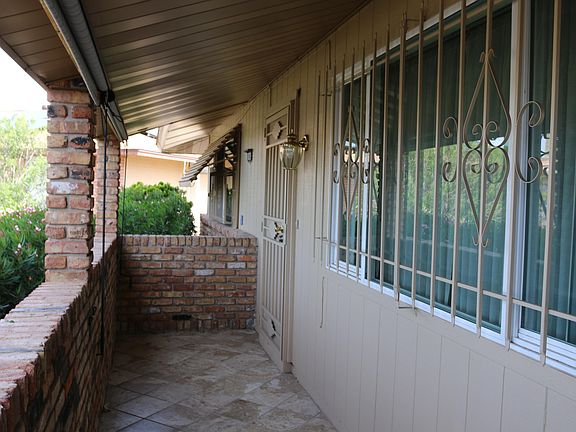 2nd image of 10002 W Deanita Ln