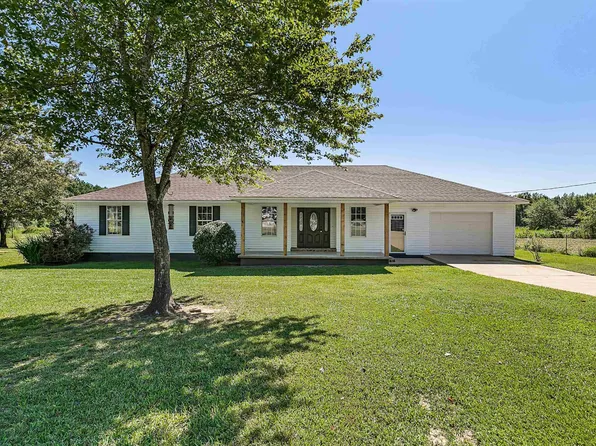 1695 Carroll Rd, Michie, TN 38357