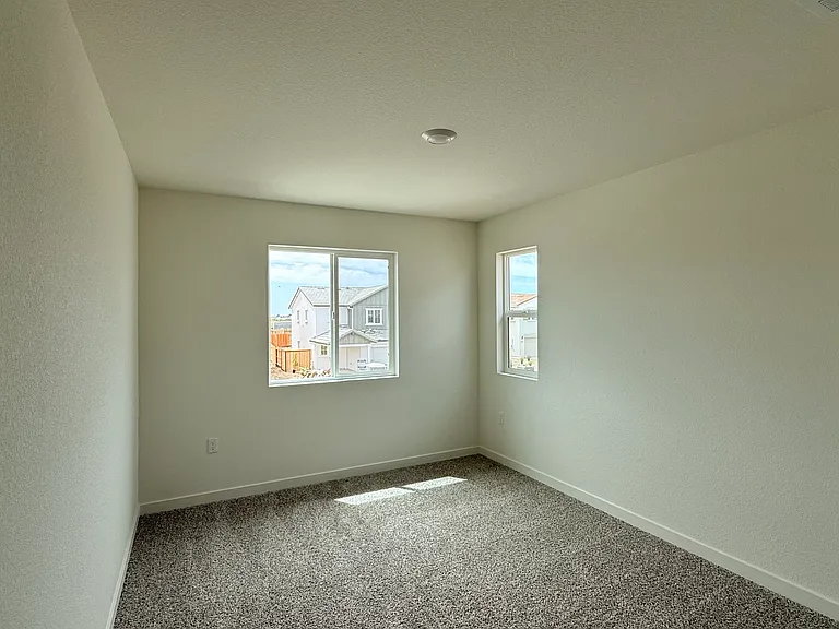 516 Foxtail Ct — Photo 25