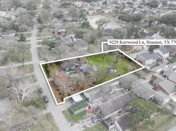 9229 Kerrwood Ln, Houston, TX 77080