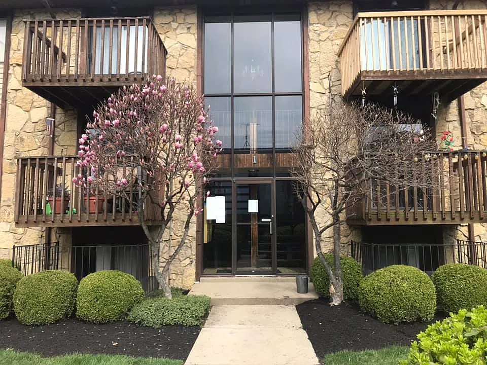 2 bed, 900 sqft, $1,275 — Photo 3