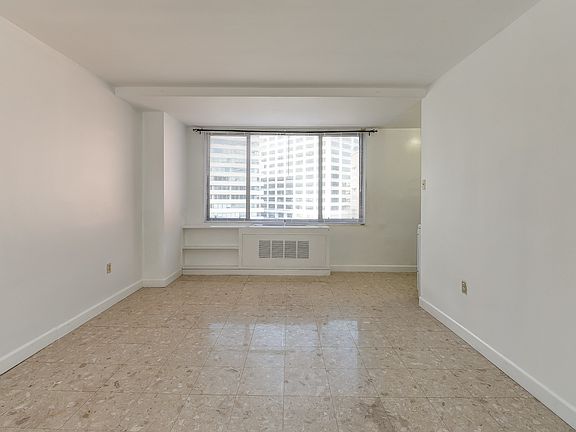 3rd image of 1121 Arlington Blvd APT 839