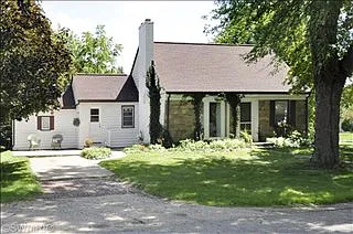2105 Banbury Rd photo 1