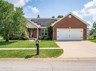 154 Wiltshire Ave, Vine Grove, KY 40175