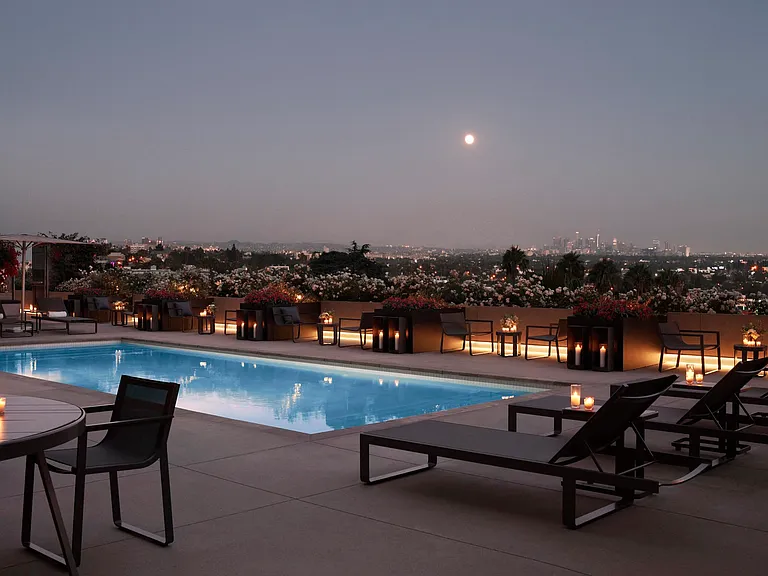 AKA West Hollywood Apartment Residences — Photo 24