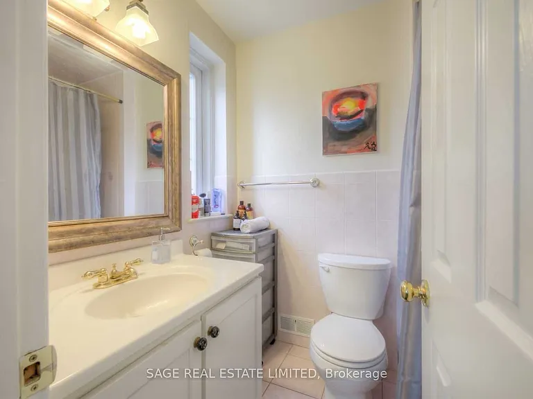 230 Balliol St #MAIN — Photo 17