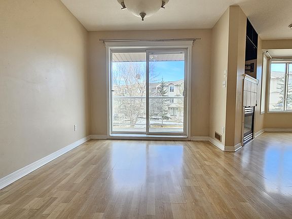 5th image of 2505 42nd St NW #67