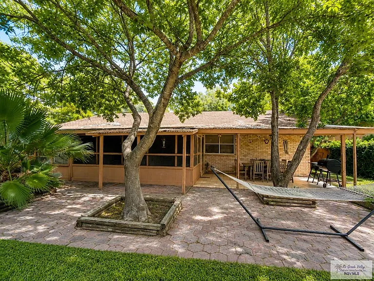 34 Red Bay Cir — Photo 17