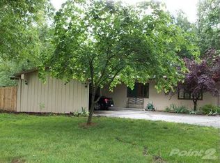 826 S Mumford Dr, Springfield, MO 65809