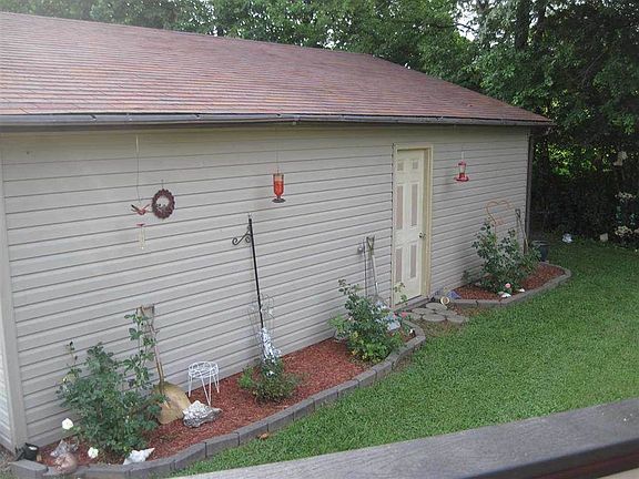 4th image of 90 Sanshirl Dr