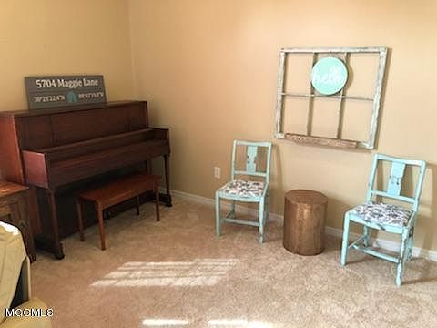 5th image of 5704 Maggie Ln