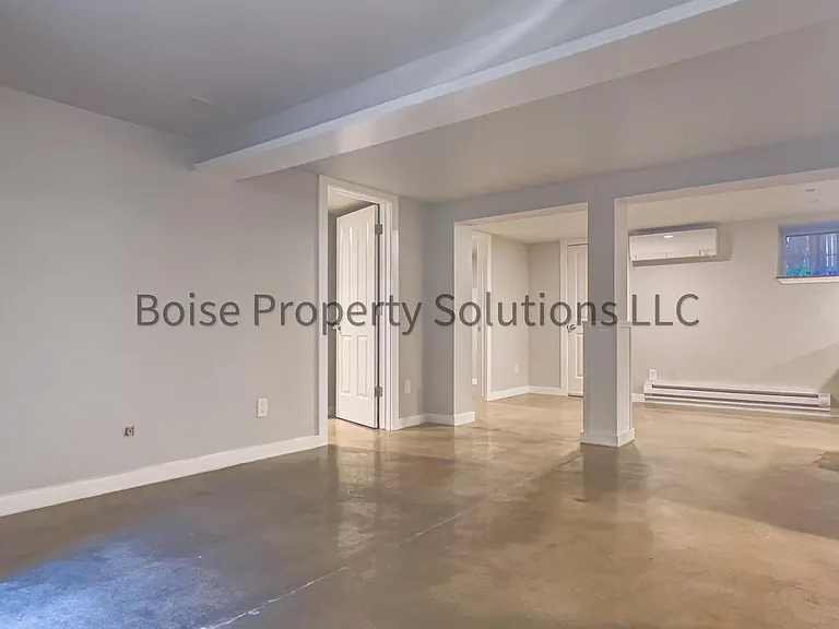 1510 W Franklin St #3 — Photo 6