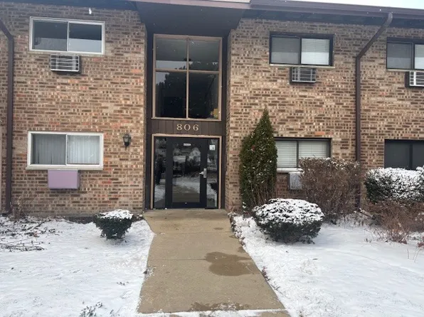 806 E Old Willow Rd APT 211, Prospect Heights, IL 60070