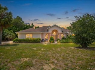 672 N Man O War Dr, Inverness, FL 34453