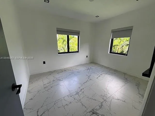 501 NW 46th St — Photo 18