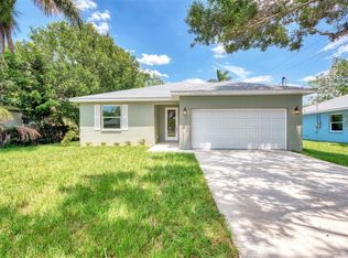 3217 3rd St E, Bradenton, FL 34208
