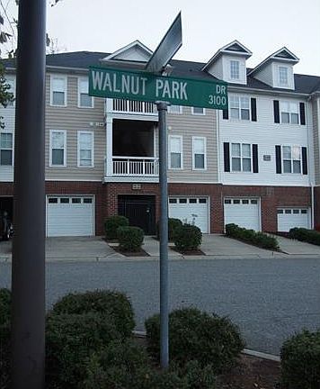 2nd image of 3130 Walnut Park Dr