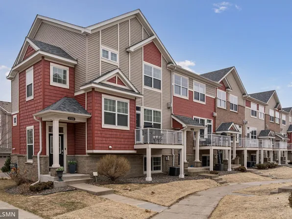 17153 72nd Ave N #2806, Maple Grove, MN 55311