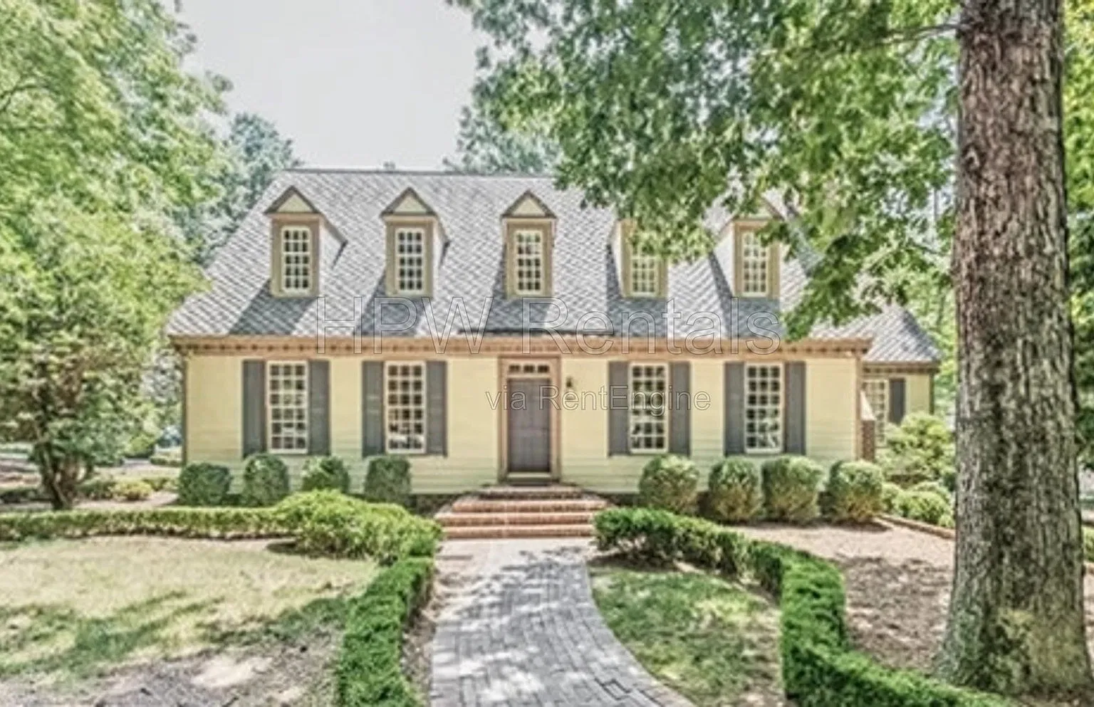5 bed, 4.0 bath, 4471 sqft, $5,000 — Photo 1