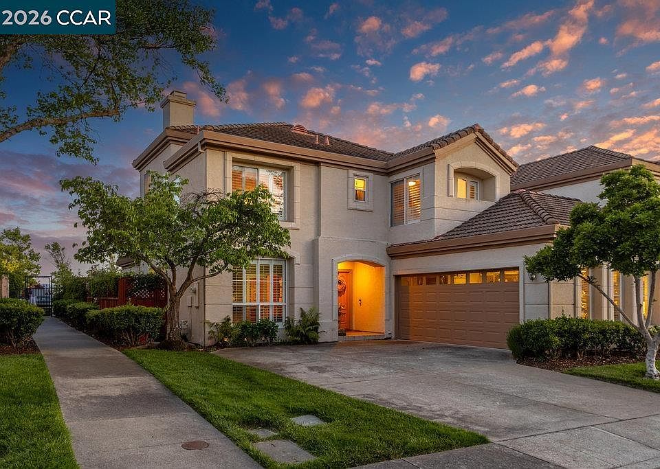 1st image of 1086 Vista Pointe Cir